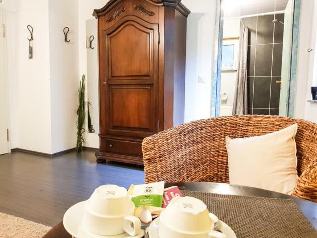 Hotel Feldmaus Olzheim Eksteriør bilde